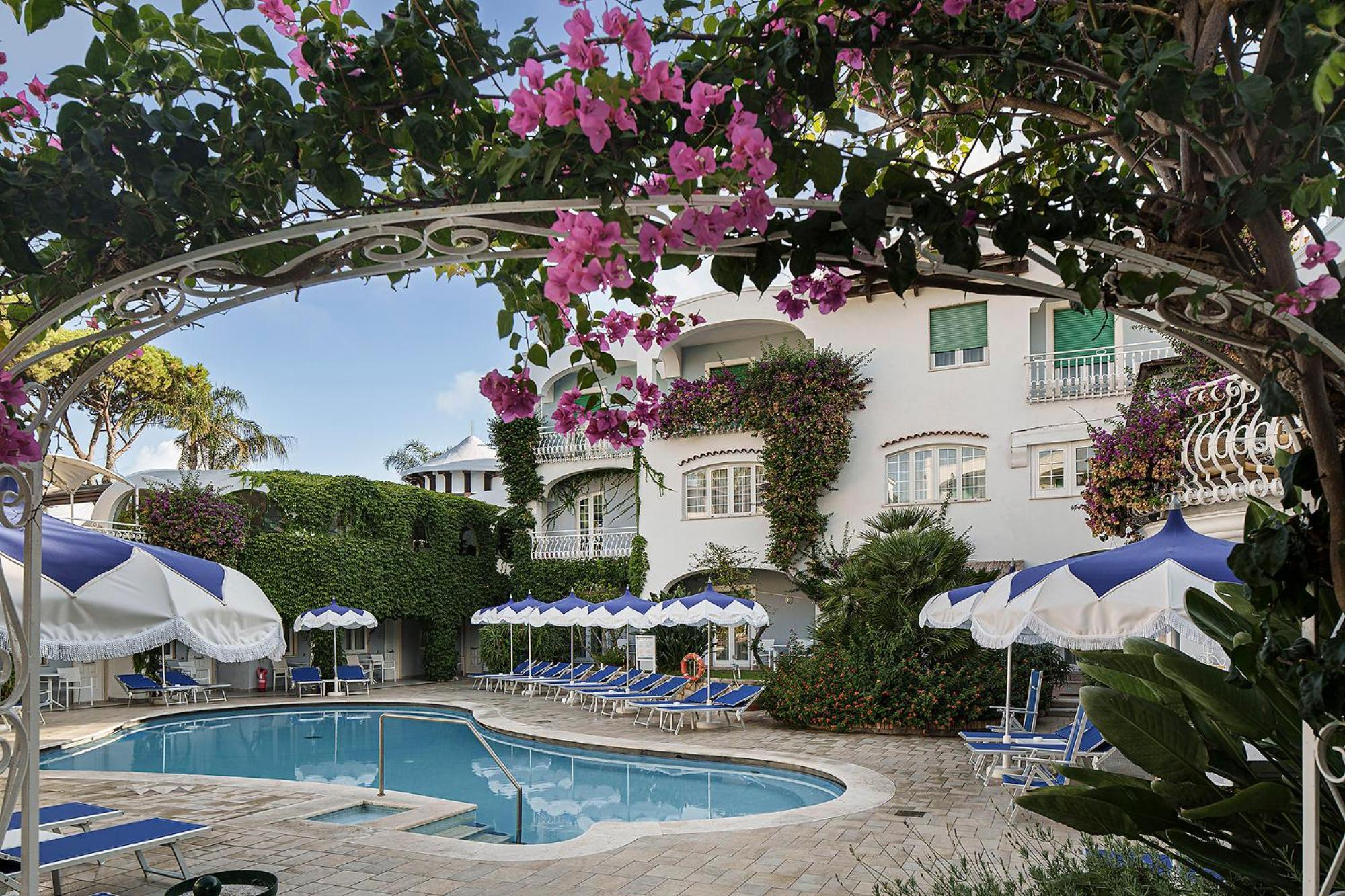Hotel Continental Isquia Exterior foto