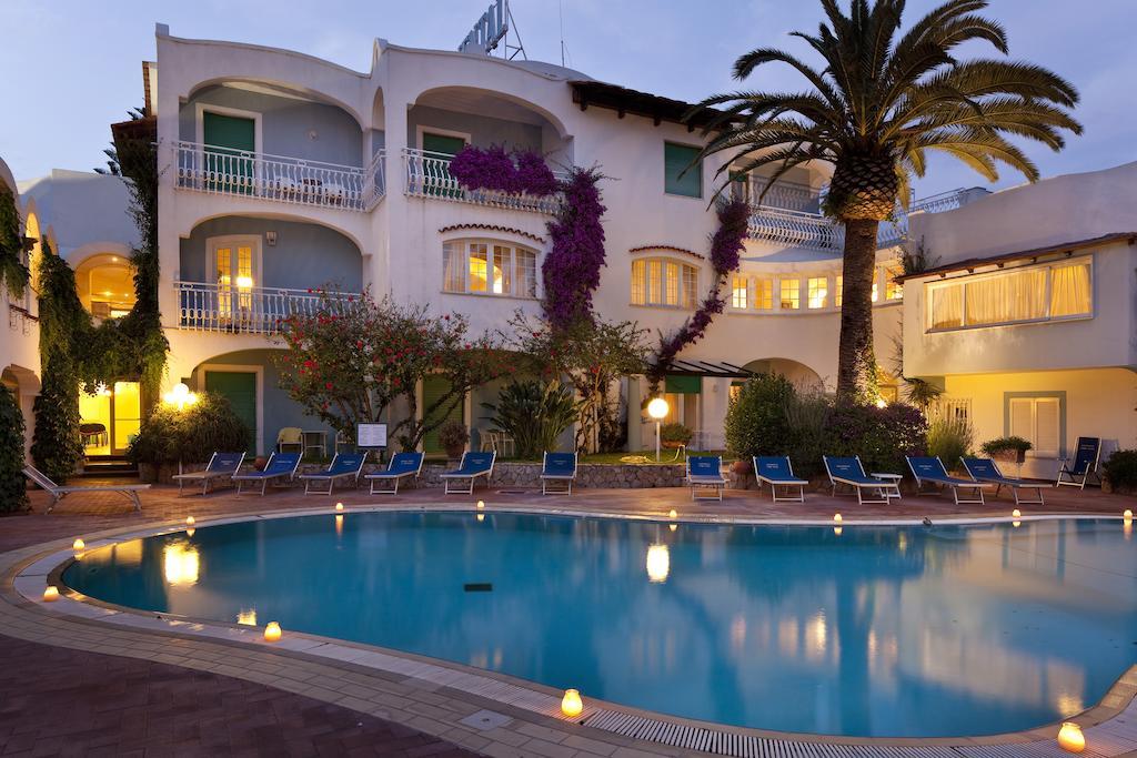 Hotel Continental Isquia Exterior foto